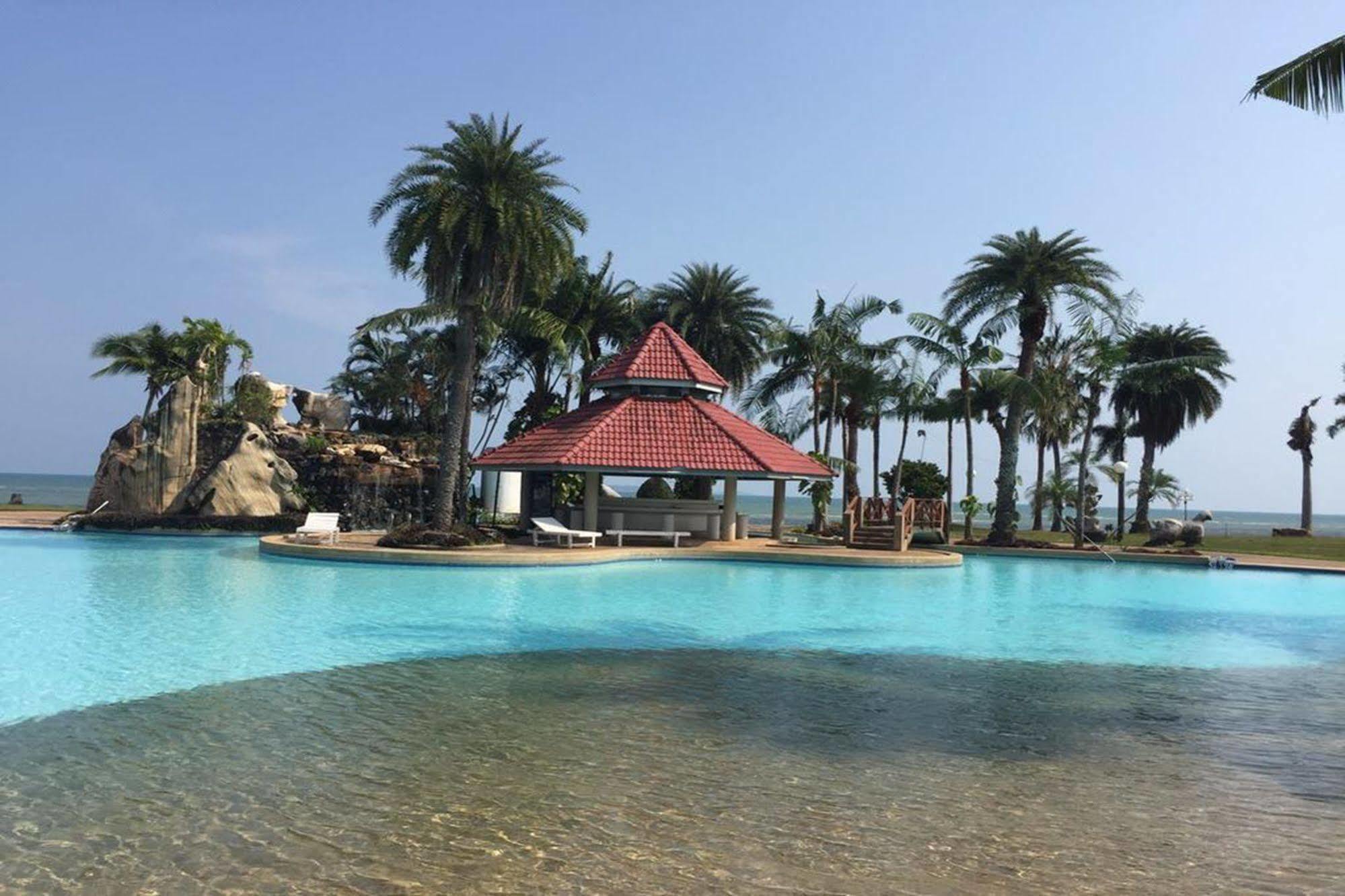 Rockgarden Beach Resort Маэ-Пим Экстерьер фото